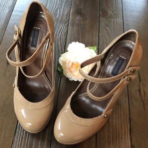 Kurt Geiger taupe patent leather double strap platform heels